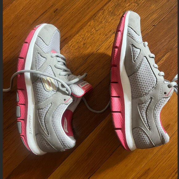 Sketchers Woman Shape UPs Liv size 5.5 - Picture 2 of 6